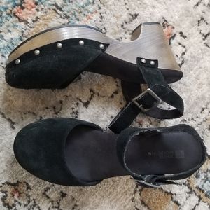Black Clogs